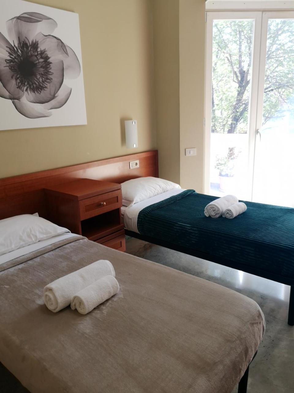 Smart Trastevere Рим Экстерьер фото