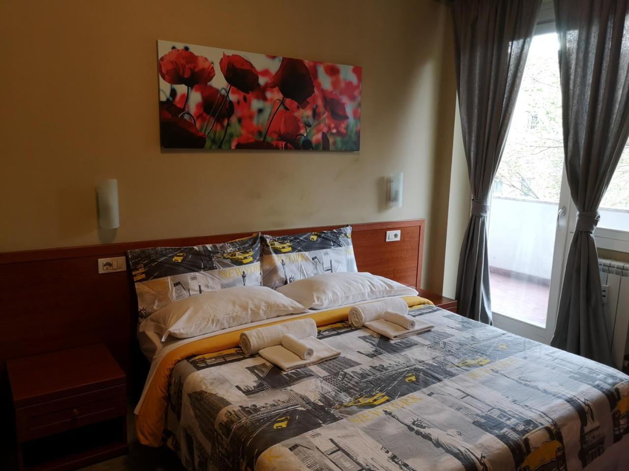 Smart Trastevere Рим Экстерьер фото