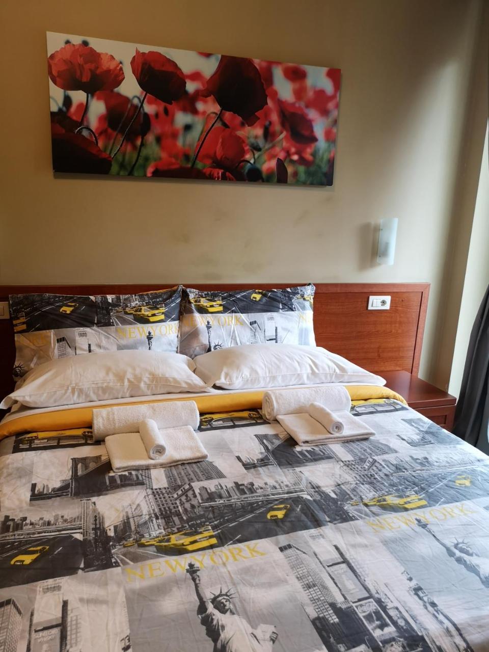 Smart Trastevere Рим Экстерьер фото